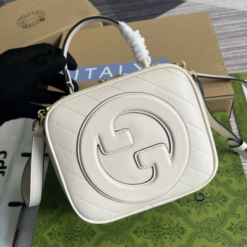 Gvc*1 top handle bags 4036c-3249
