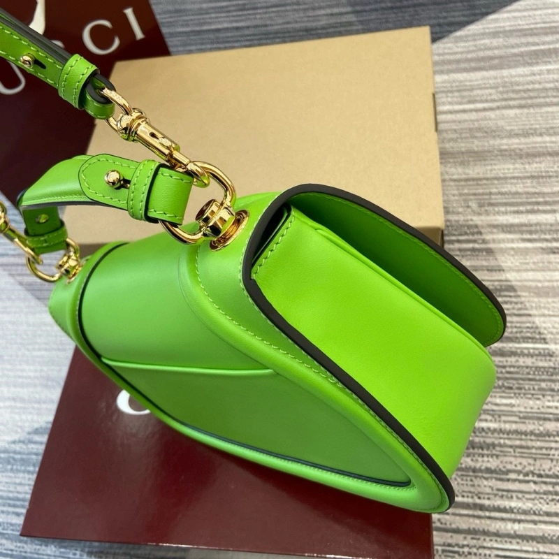 Gvc*1 top handle bags 4036c-3324