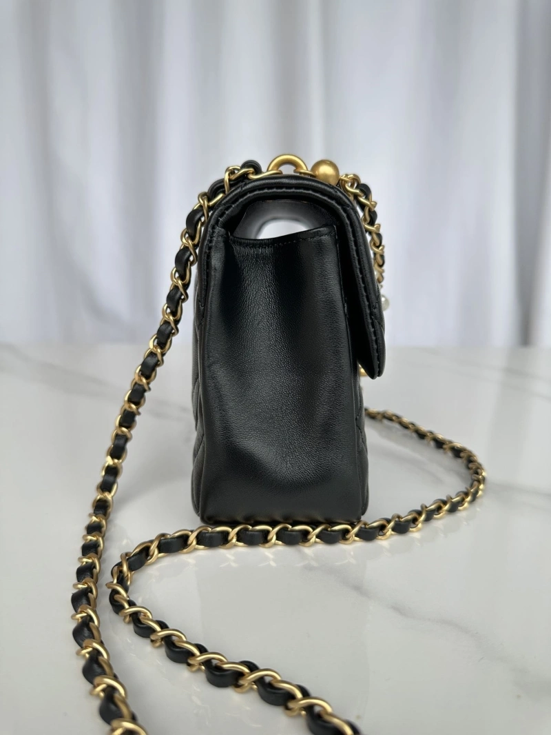 Ch**el 19 bags 4046f-0157