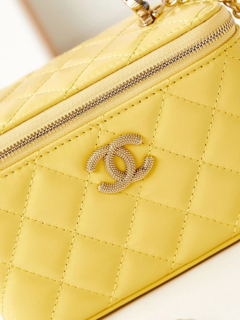 Ch**el cosmetic bags 4046g-0052