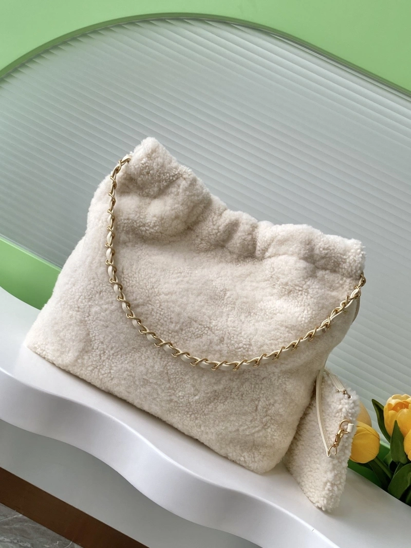 Ch**el gabrielle bags 4046h-0133