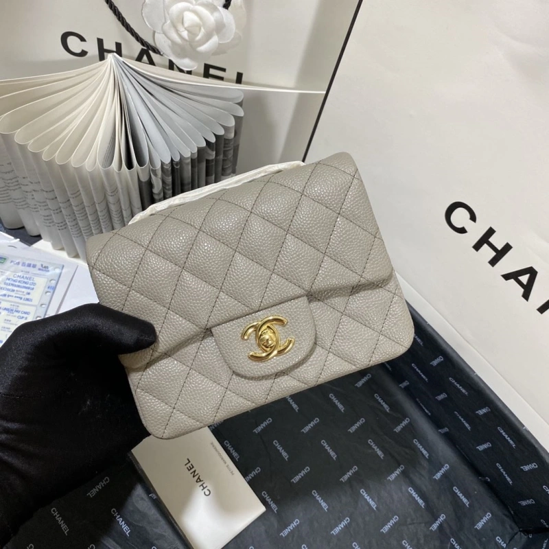Ch**el wallets 4046h-0159