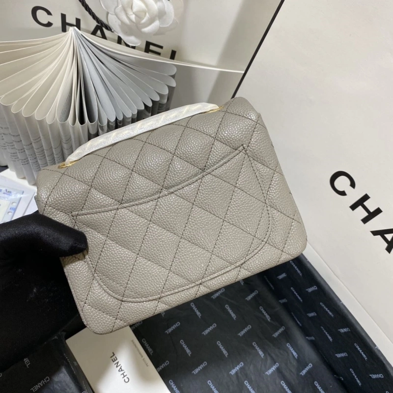 Ch**el wallets 4046h-0159