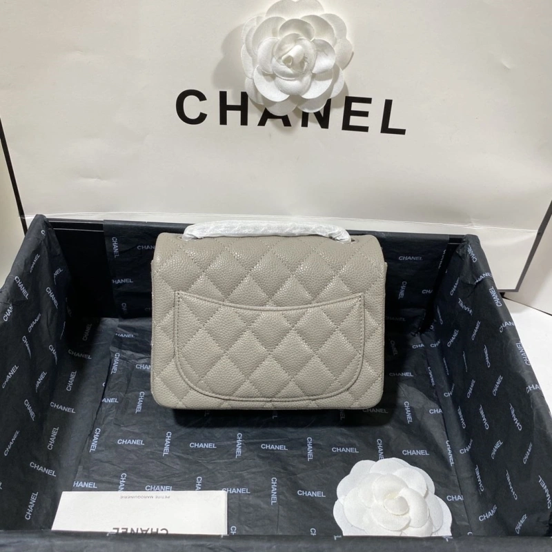 Ch**el wallets 4046h-0160