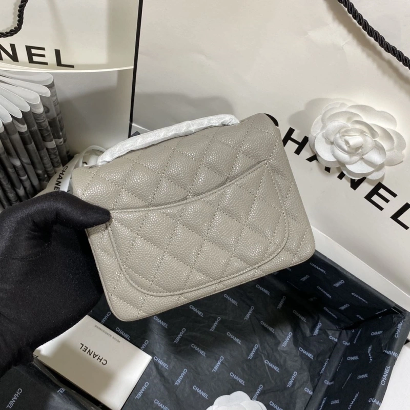 Ch**el wallets 4046h-0160
