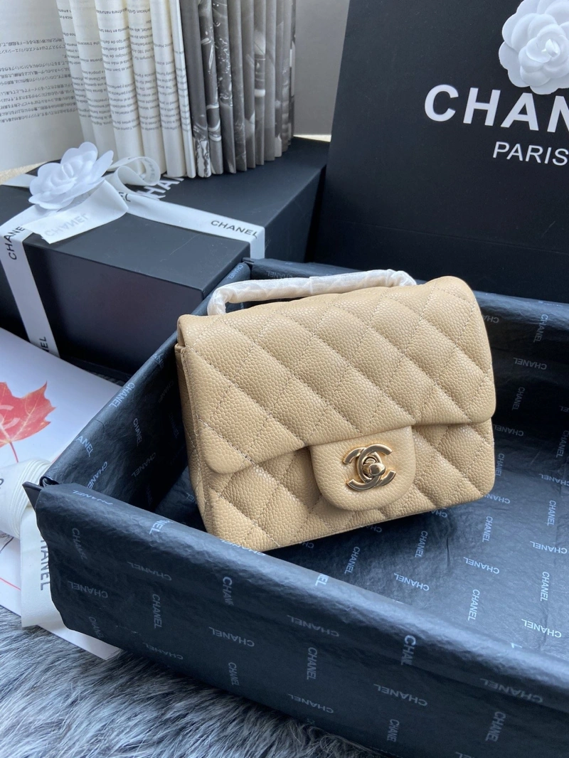 Ch**el wallets 4046h-0161