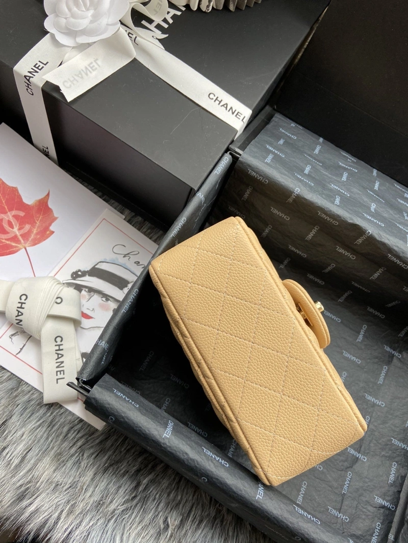 Ch**el wallets 4046h-0161