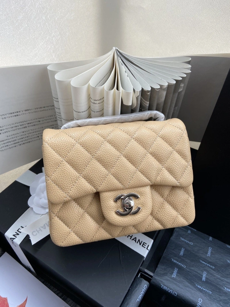 Ch**el wallets 4046h-0162