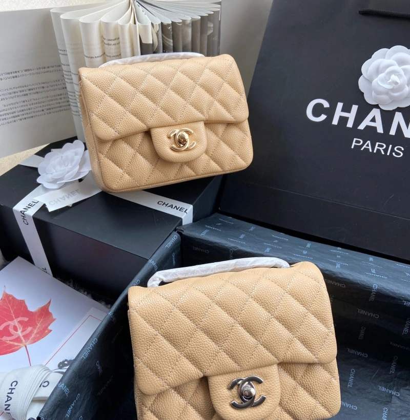 Ch**el wallets 4046h-0162