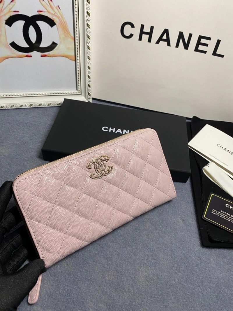 Ch**el wallets 4046h-0168