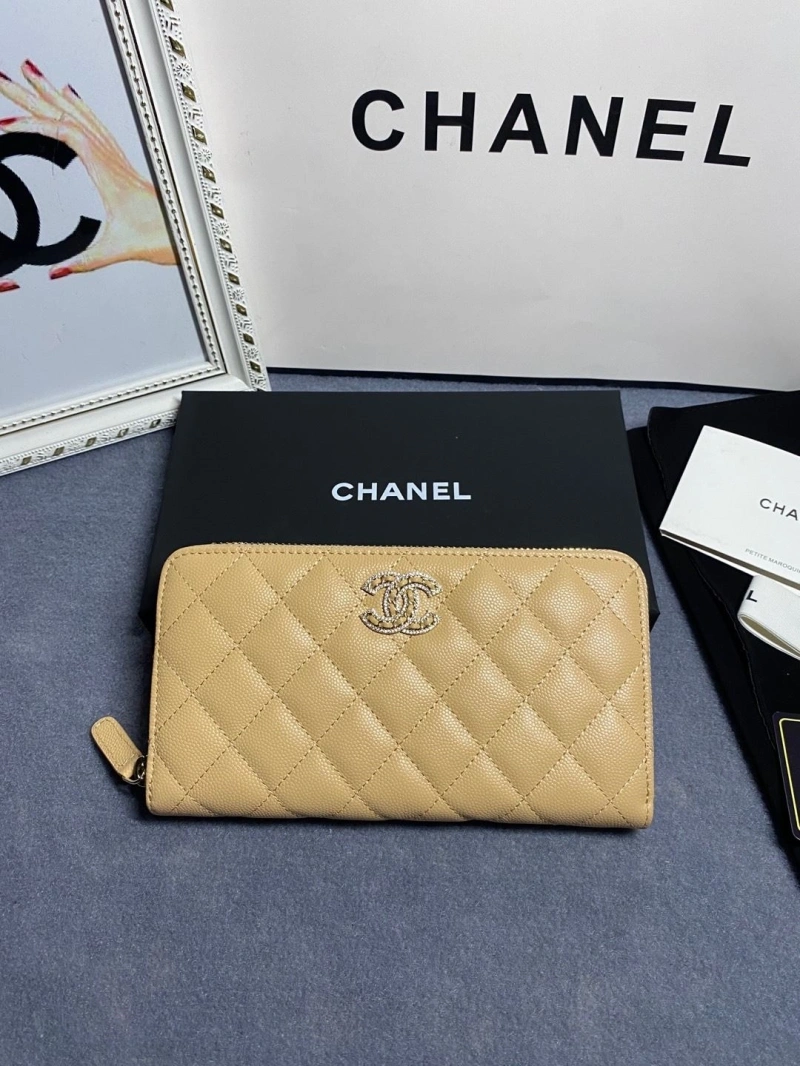 Ch**el wallets 4046h-0169