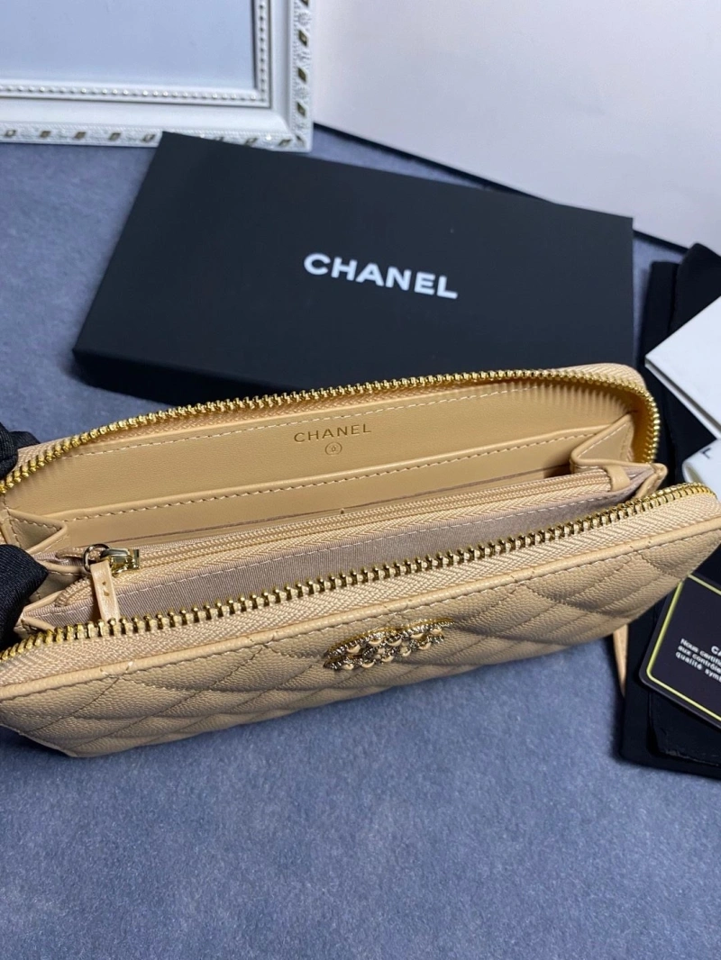 Ch**el wallets 4046h-0169