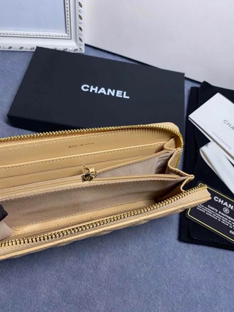 Ch**el wallets 4046h-0169