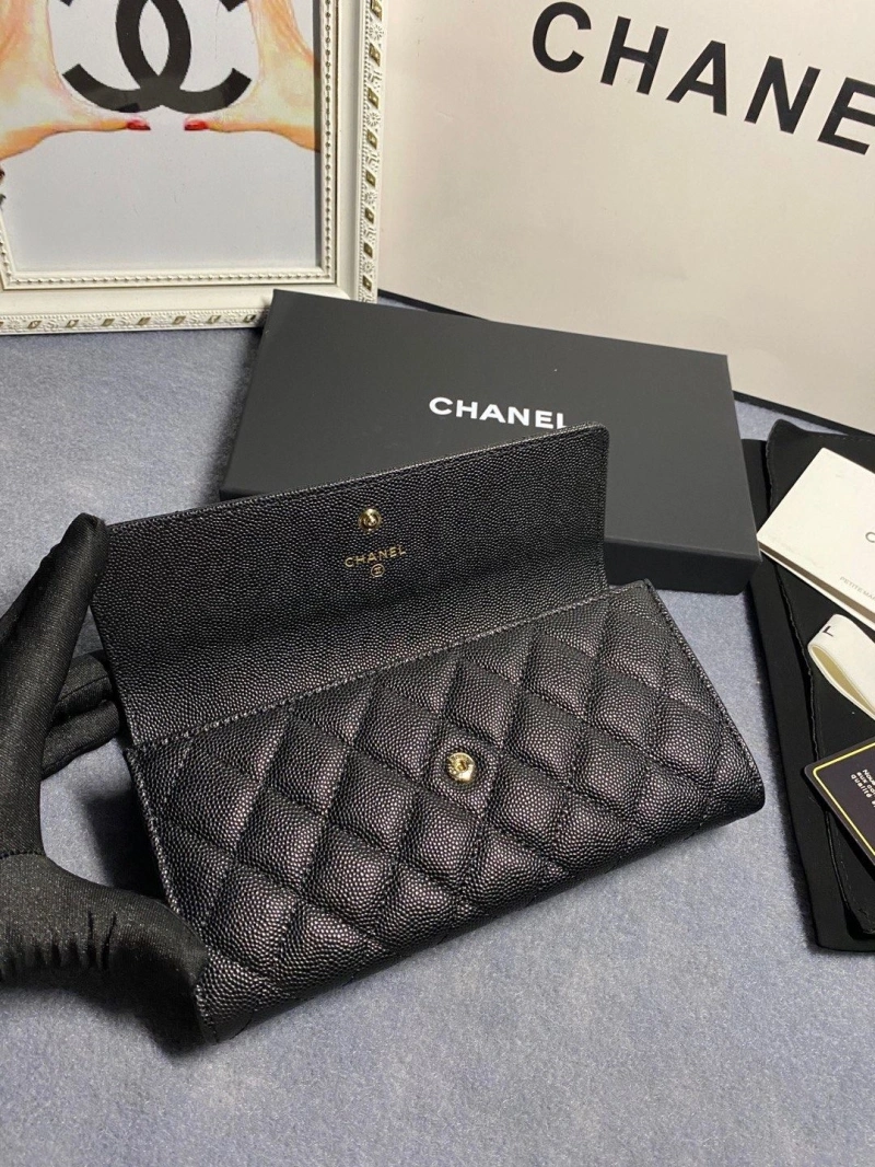Ch**el wallets 4046h-0174
