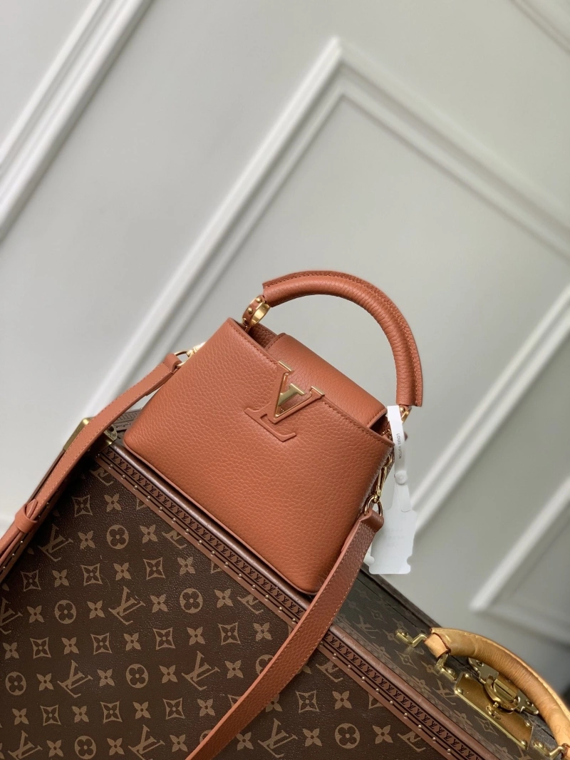 LV Capucines Bags 4048A-0090