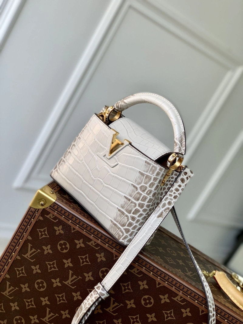 LV Capucines Bags 4048G-0011