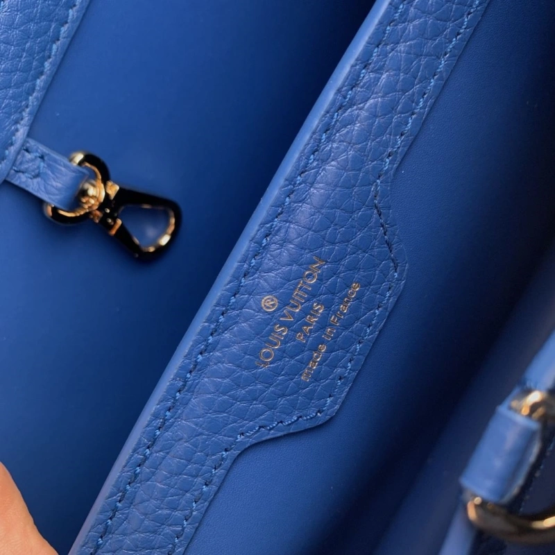LV Capucines Bags 4048G-0023