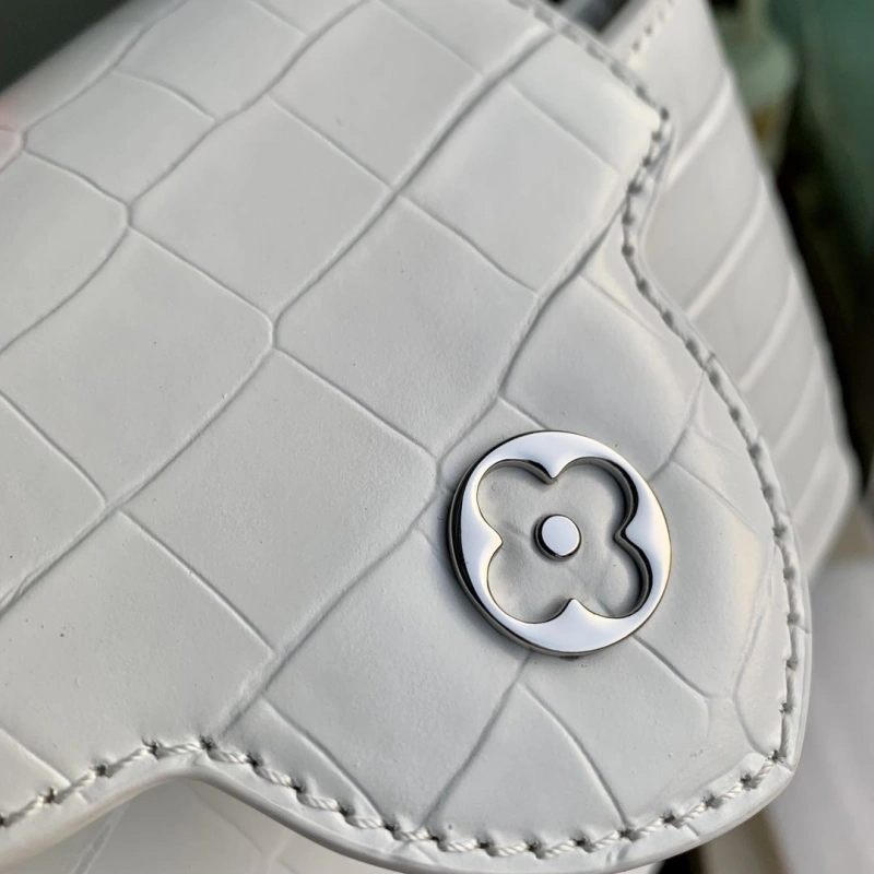 LV Capucines Bags 4048G-0025