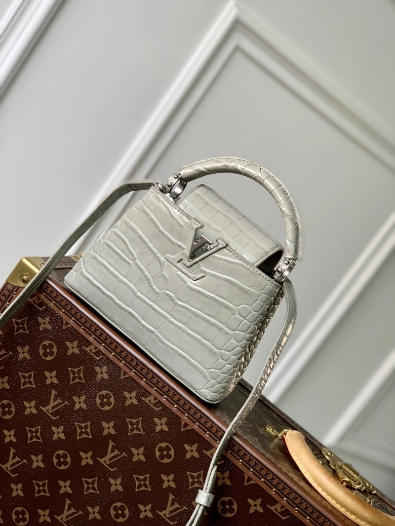 LV Capucines Bags 4048G-0026