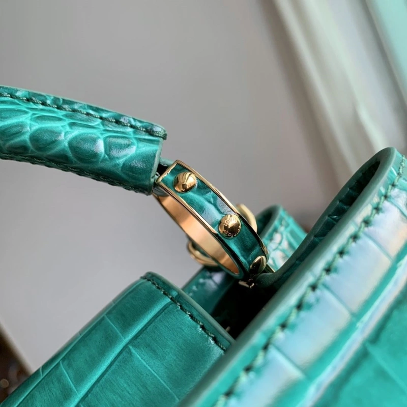 LV Capucines Bags 4048G-0028