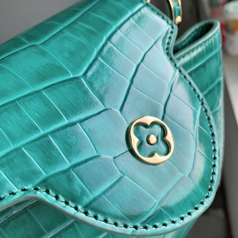LV Capucines Bags 4048G-0029