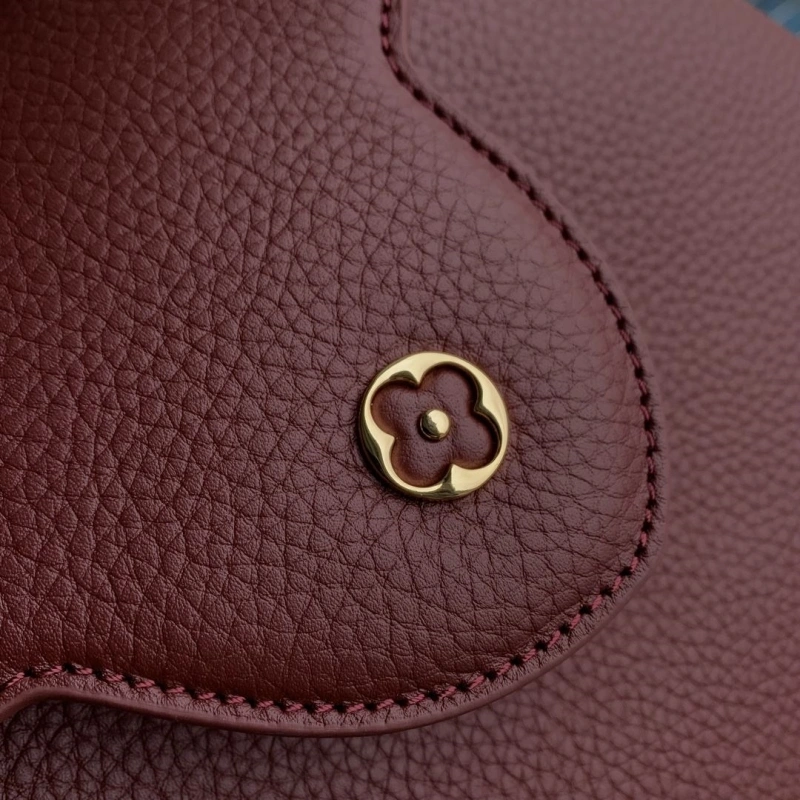 LV Capucines Bags 4048G-0038