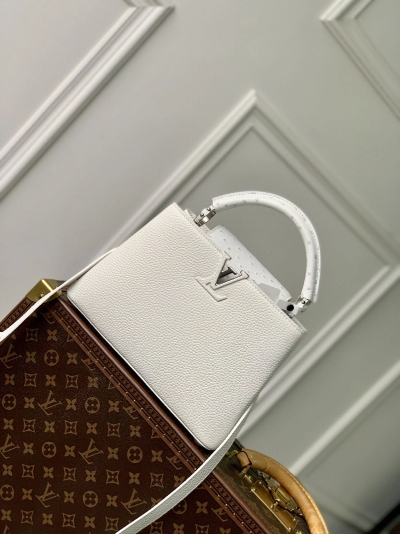 LV Capucines Bags 4048G-0052