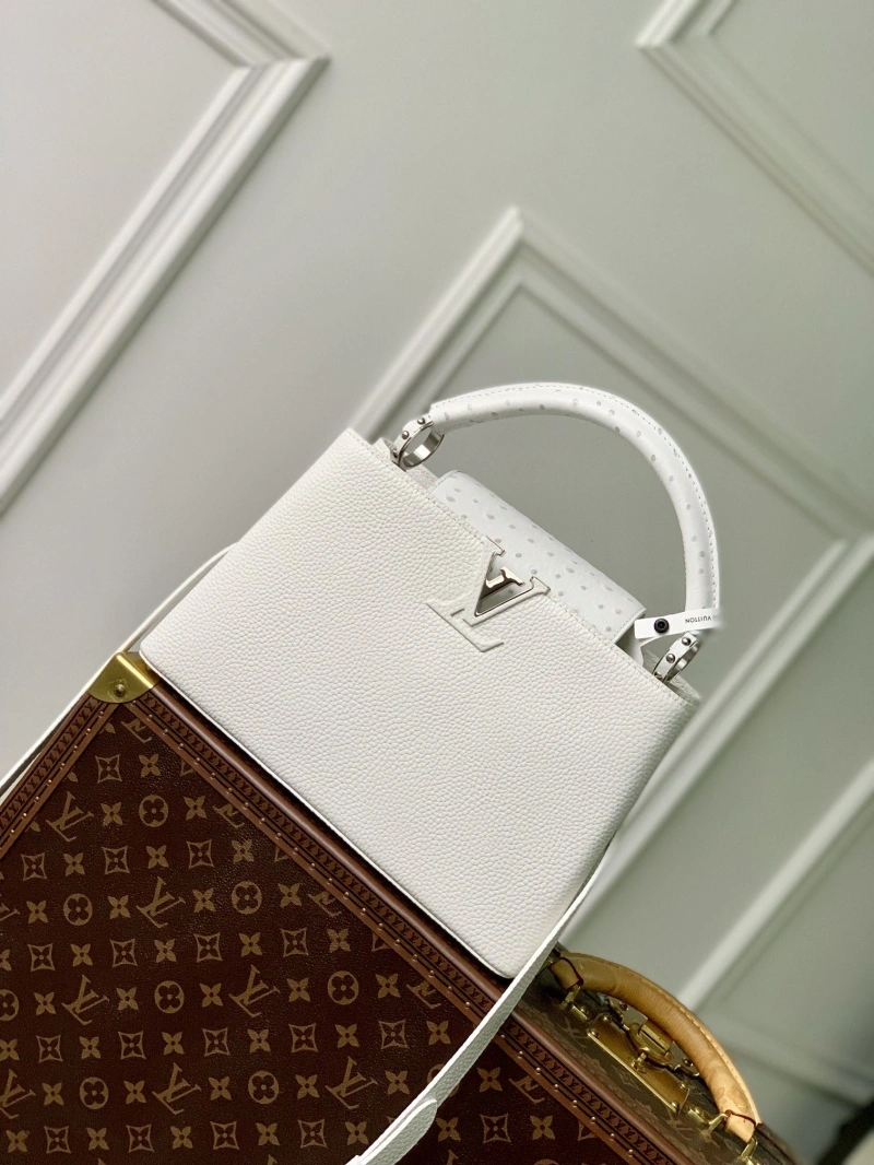 LV Capucines Bags 4048G-0053
