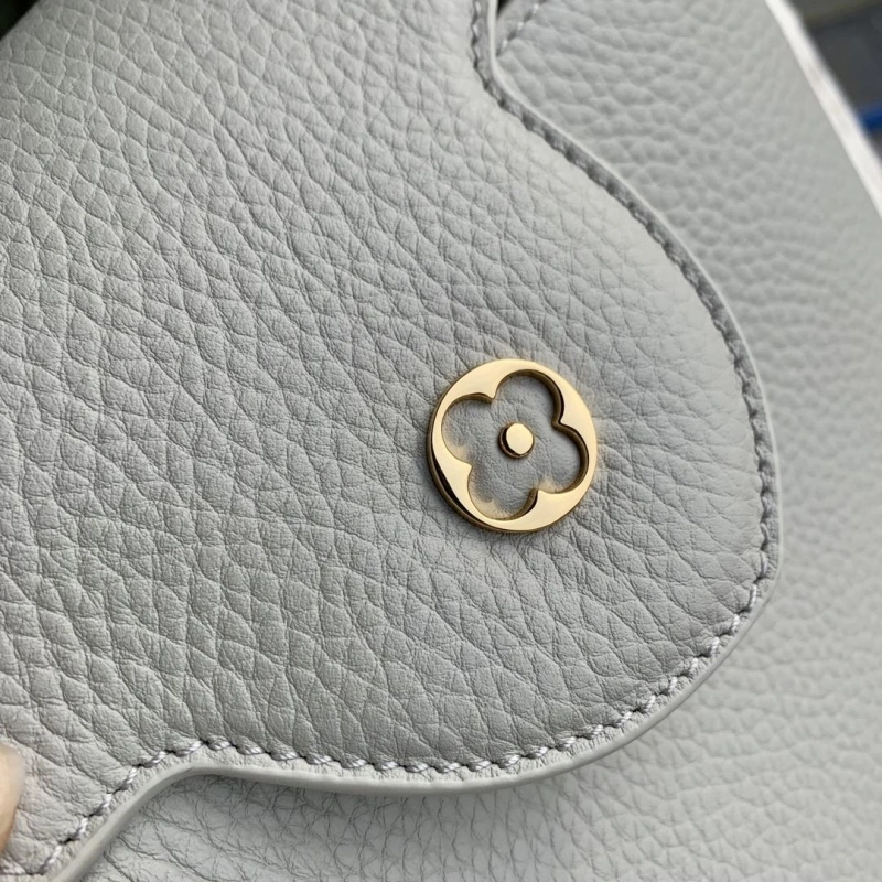 LV Capucines Bags 4048G-0058
