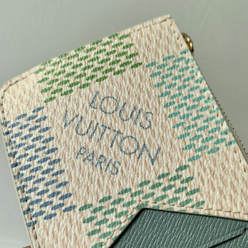 LV Wallets 4048H-0002