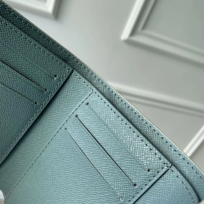LV Wallets 4048H-0004