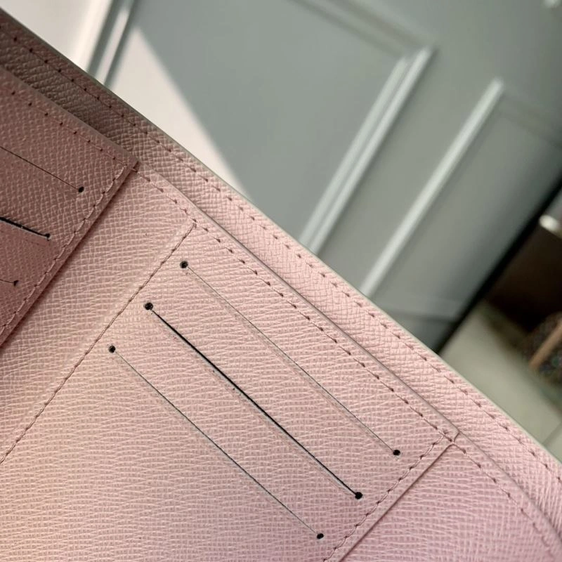 LV Wallets 4048H-0005