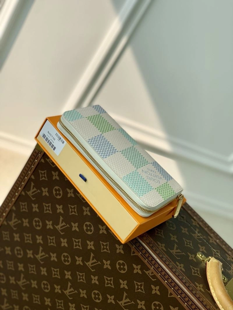 LV Wallets 4048H-0006