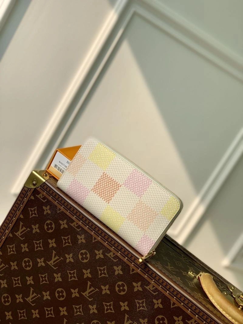 LV Wallets 4048H-0007