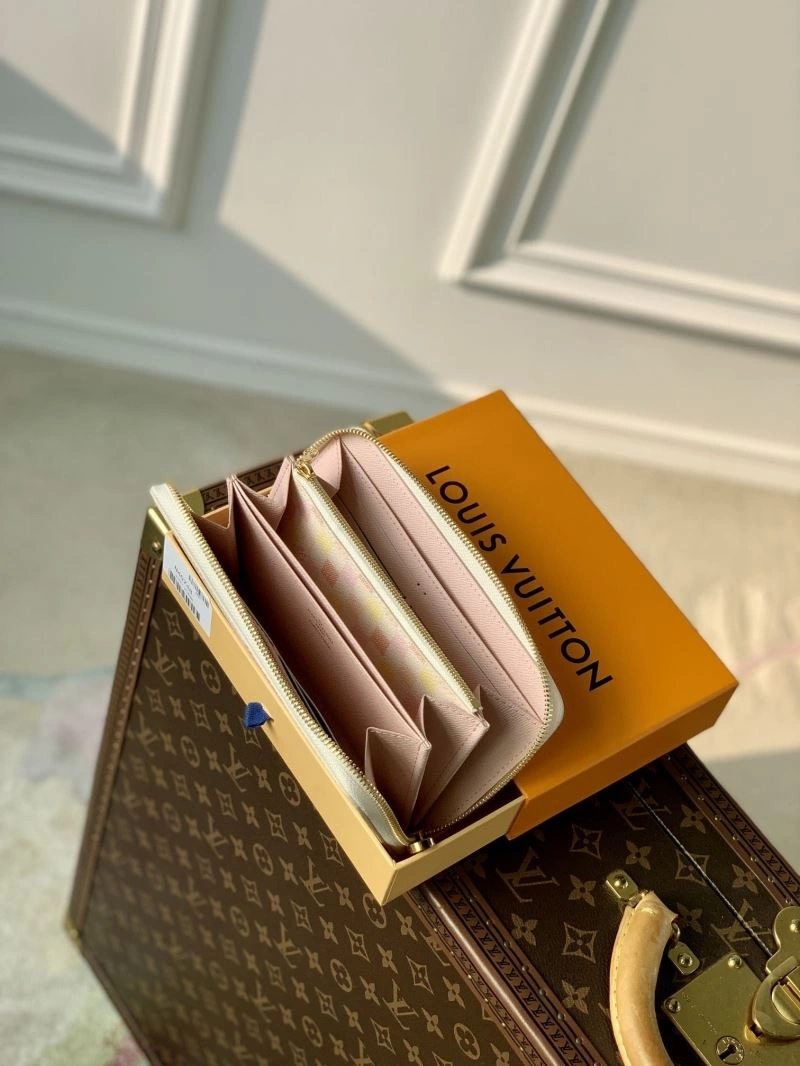 LV Wallets 4048H-0007