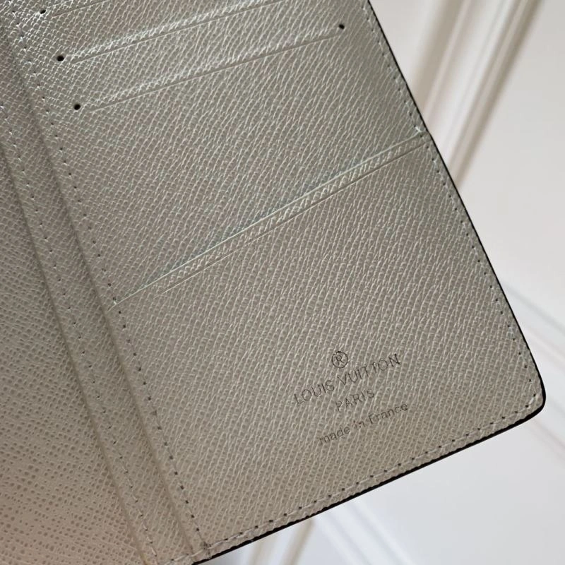 LV Wallets 4048H-0014