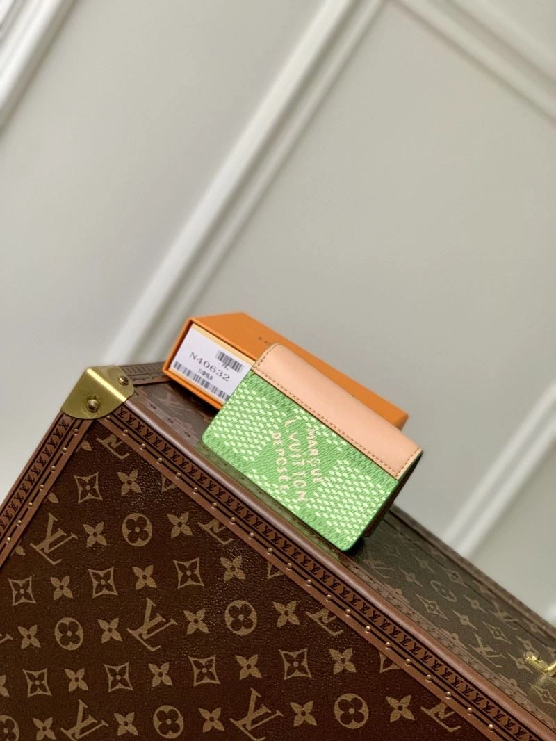 LV Wallets 4048H-0054