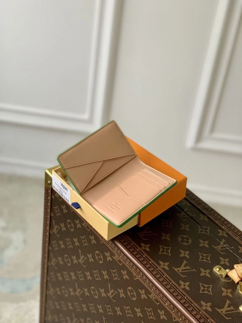 LV Wallets 4048H-0054