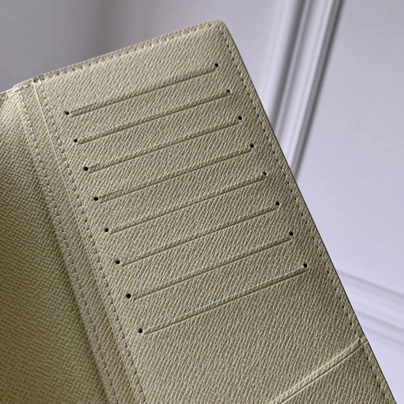 LV Wallets 4048H-0070