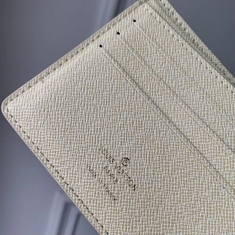 LV Wallets 4048H-0072