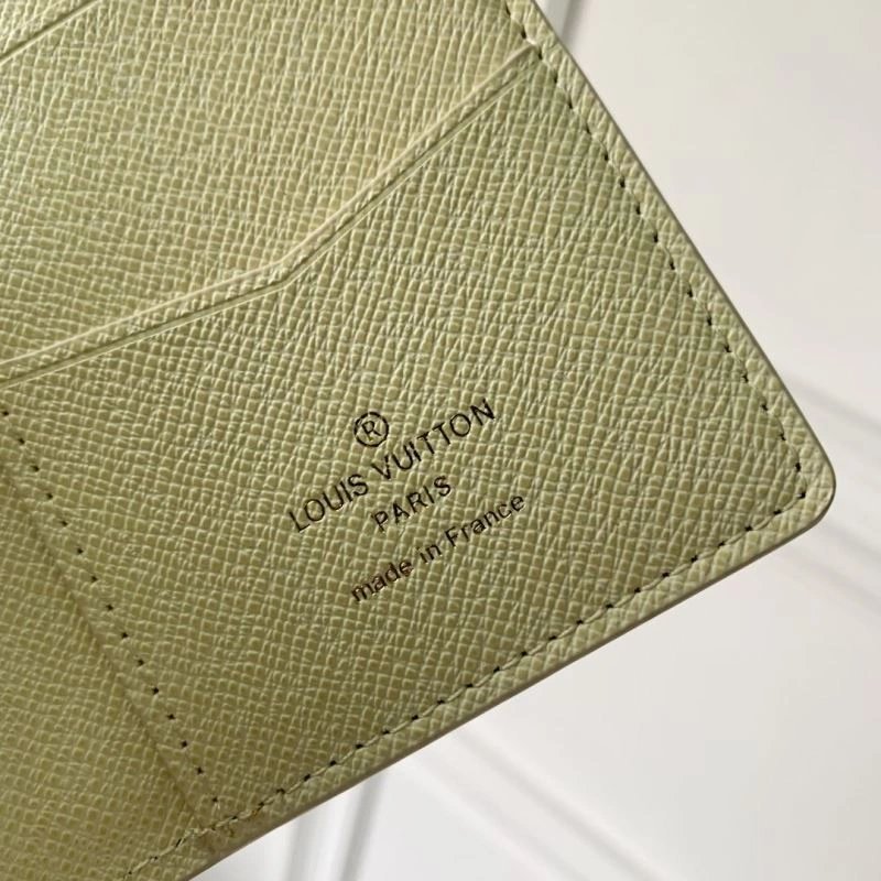 LV Wallets 4048H-0074