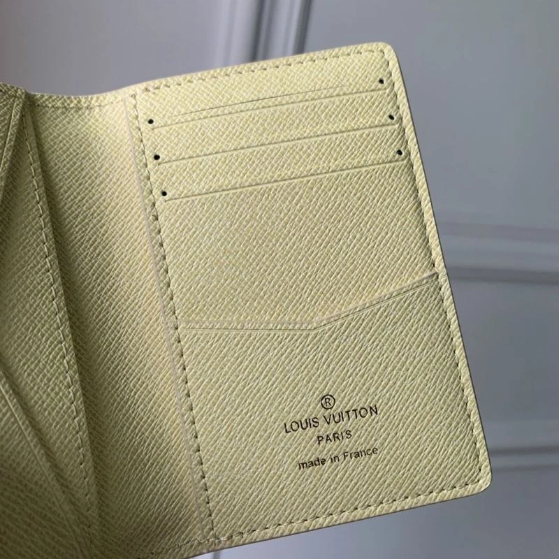 LV Wallets 4048H-0074