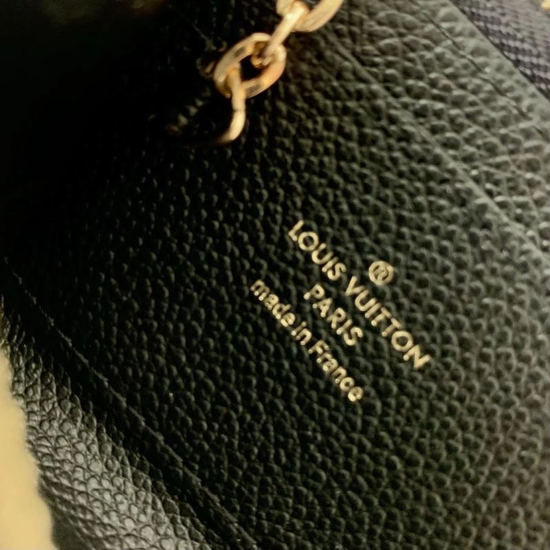 LV Wallets 4048H-0089