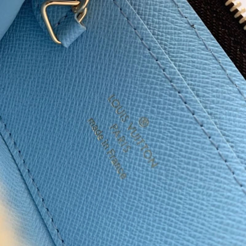 LV Wallets 4048H-0090