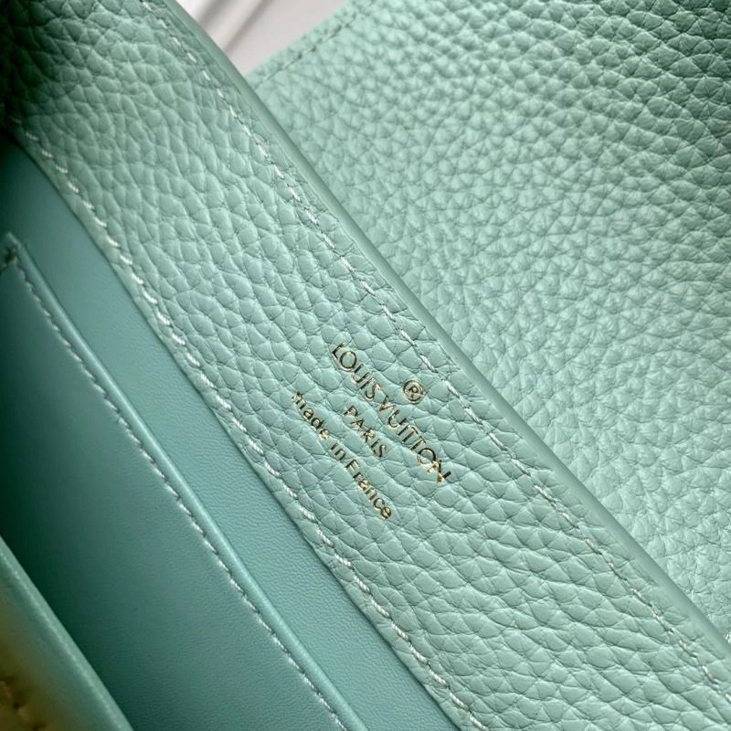 LV Capucines Bags 4048H-0101