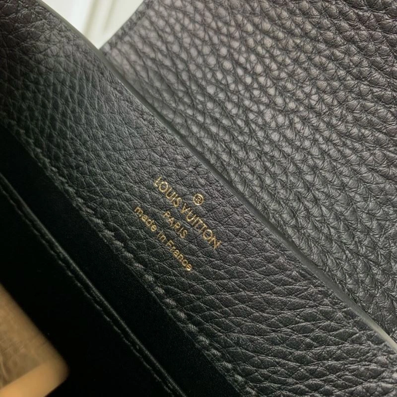 LV Capucines Bags 4048H-0107