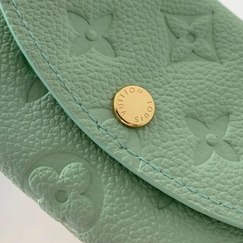 LV Wallets 4048H-0129