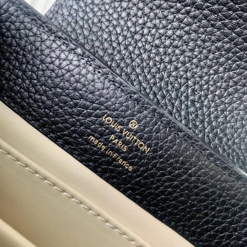 LV Capucines Bags 4048H-0132