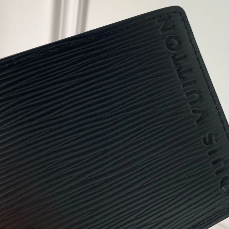 LV Wallets 4048H-0135