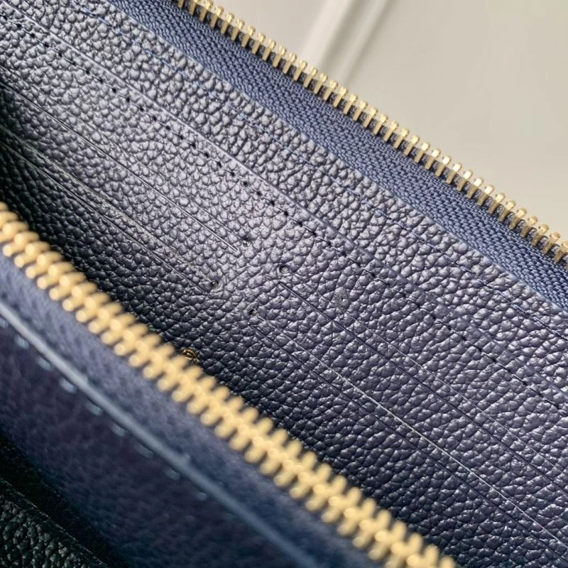LV Wallets 4048H-0156
